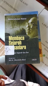 Membaca Sejarah Nusantara